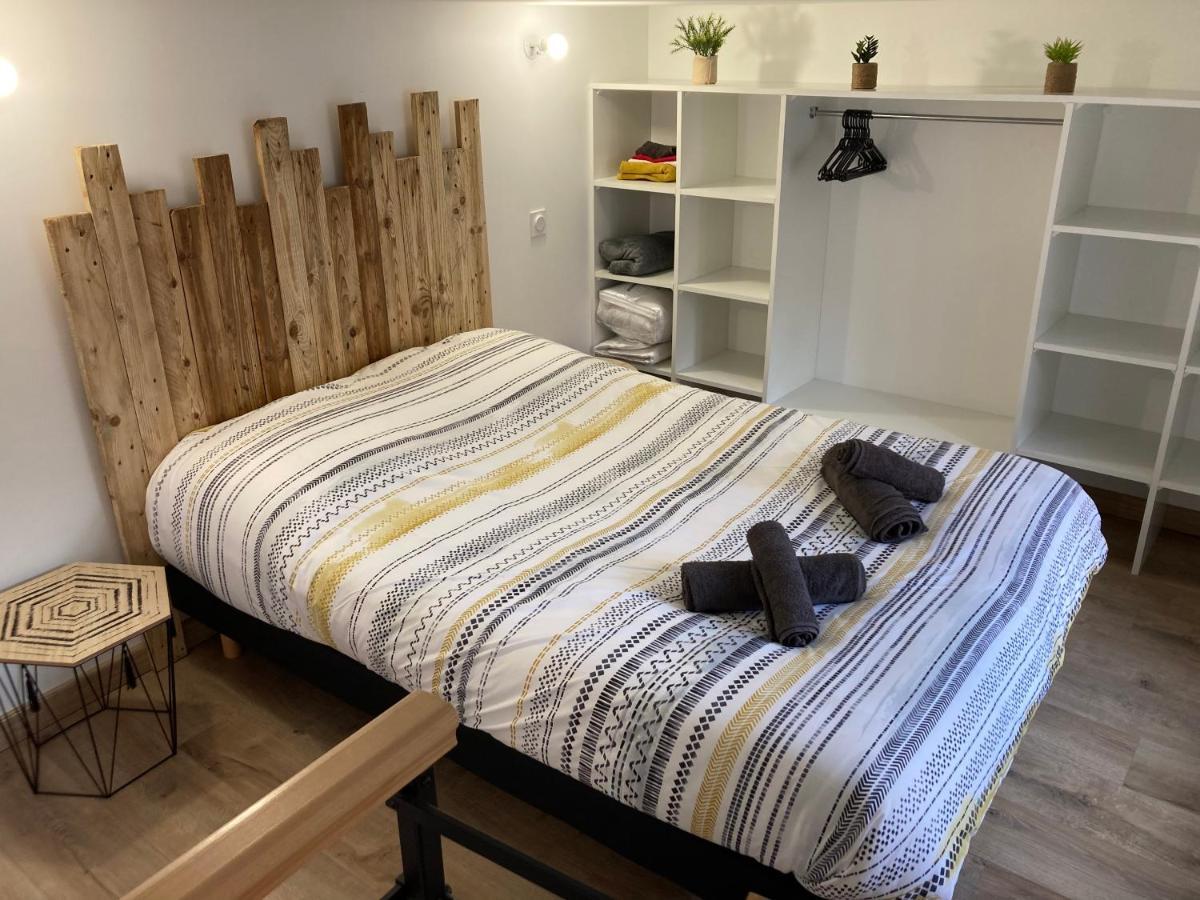 Appartement Au Coeur D'Espalion La Cabane Du Lot Ngoại thất bức ảnh